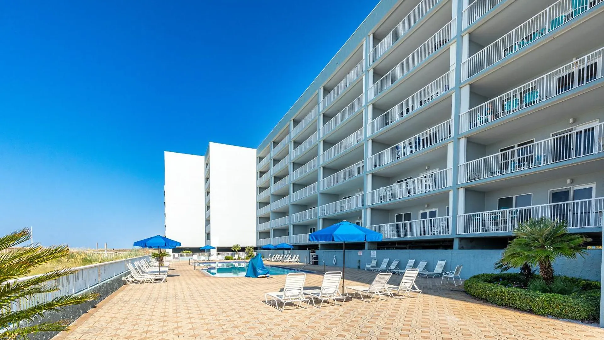 Destin Towers 61- By Holiday Isle Properties