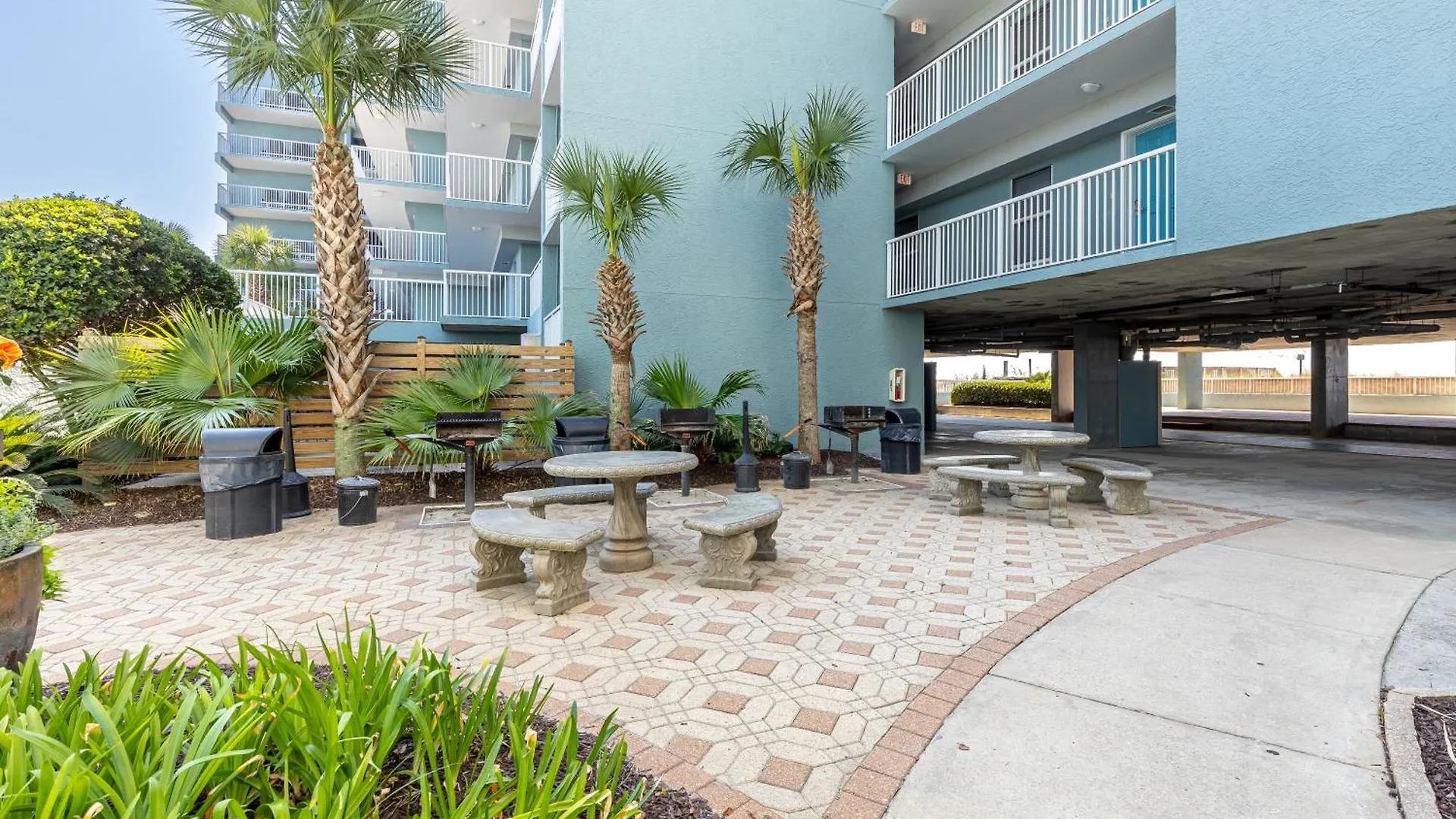 Destin Towers 61- By Holiday Isle Properties 0*,