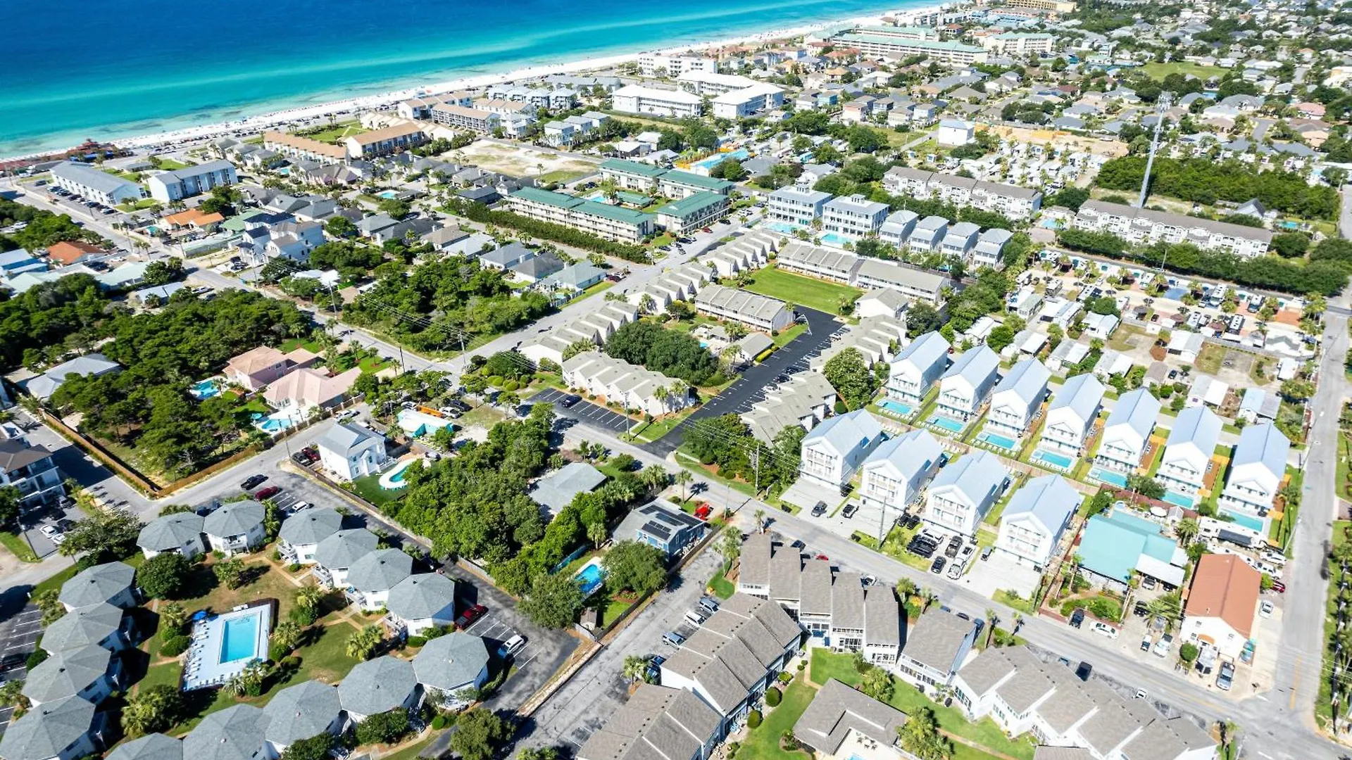 Destin Towers 61- By Holiday Isle Properties